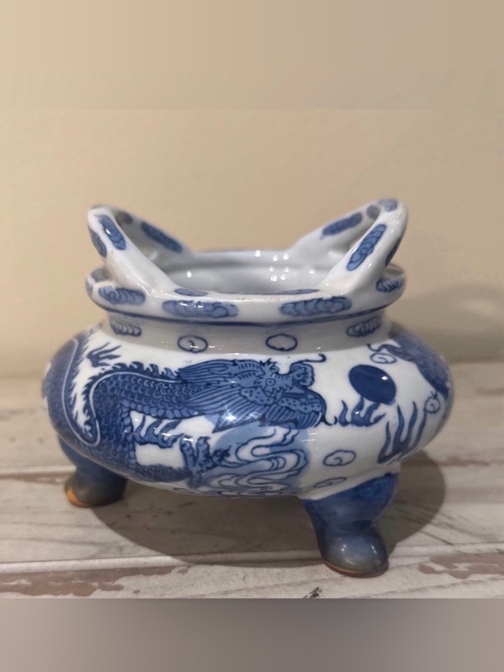 Vintage Chinese Blue & White Porcelain Dragon Tripod Censer Incense Burner